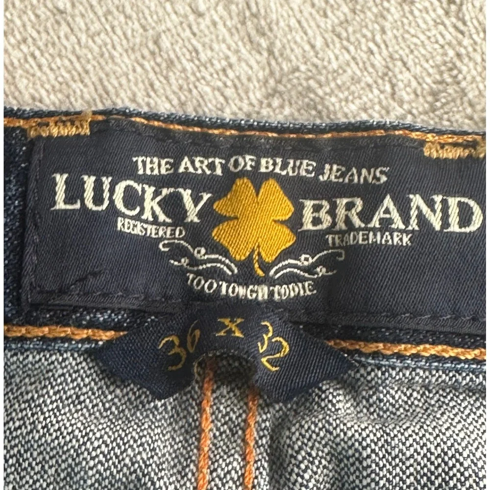 Lucky Brand 221 Original Straight Jeans Mens 36x32 Blue Medium Wash